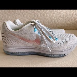 Nike Zoom All Out Low- Women’s 6.5